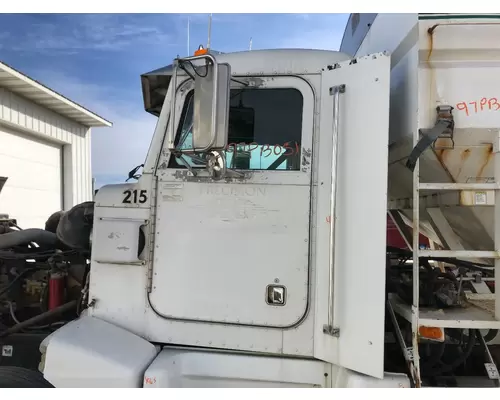 Peterbilt 377 Cab Assembly