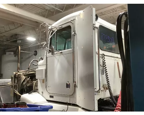 Peterbilt 377 Cab Assembly