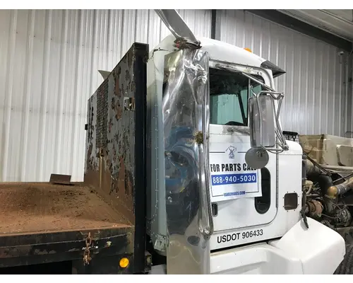 Peterbilt 377 Cab Assembly