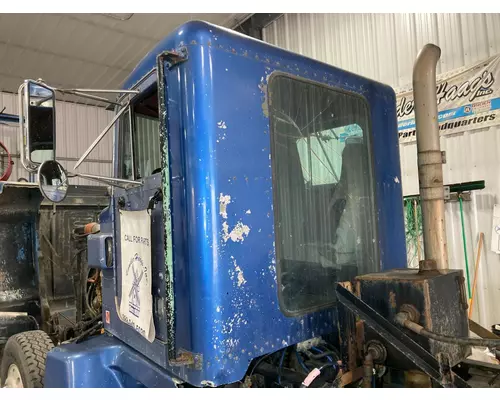 Peterbilt 377 Cab Assembly