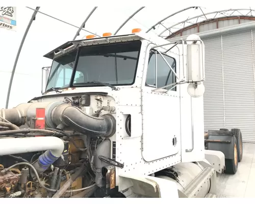 Peterbilt 377 Cab Assembly