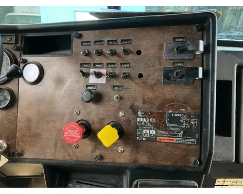 Peterbilt 377 Dash Assembly
