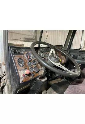 Peterbilt 377 Dash Assembly