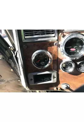 Peterbilt 377 Dash Assembly