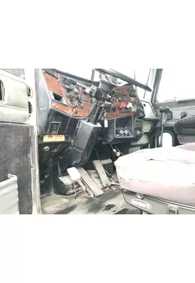 Peterbilt 377 Dash Assembly