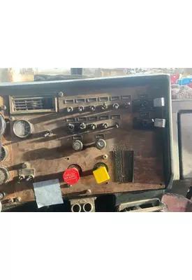 Peterbilt 377 Dash Assembly