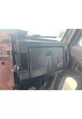 Peterbilt 377 Dash Assembly