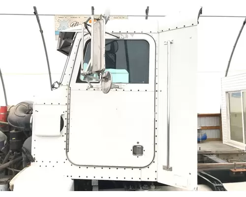 Peterbilt 377 Door Assembly, Front