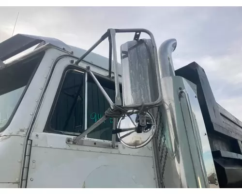 Peterbilt 377 Door Mirror