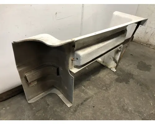 Peterbilt 377 Fairing (Side)