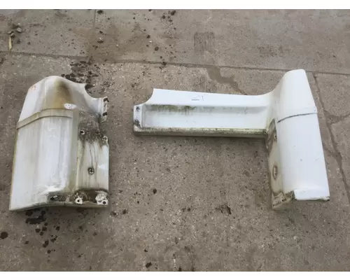 Peterbilt 377 Fairing (Side)