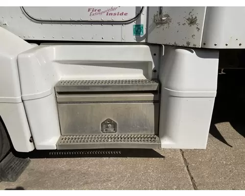 Peterbilt 377 Fairing (Side)