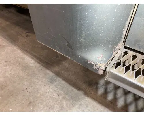 Peterbilt 377 Fairing (Side)