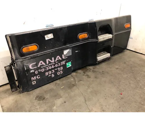 Peterbilt 377 Fairing (Side)