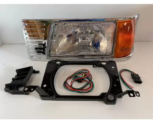 Peterbilt 377 Headlamp Assembly