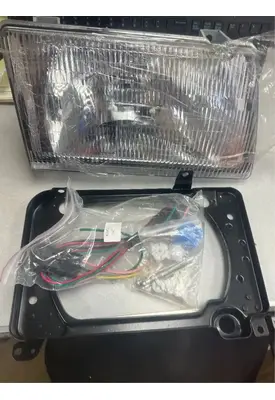 Peterbilt 377 Headlamp Assembly