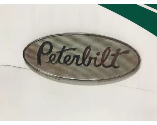 Peterbilt 377 Hood Emblem