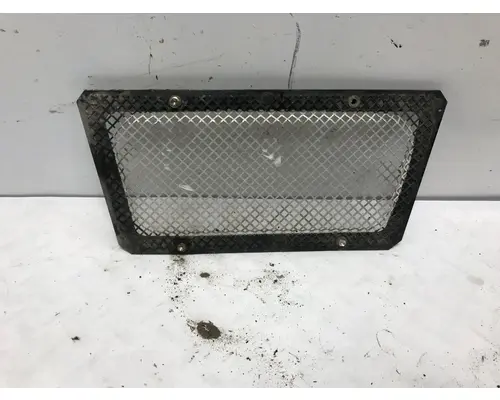 Peterbilt 377 Hood Side Vent