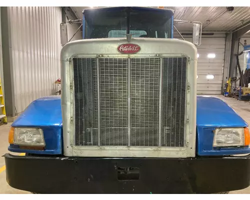 Peterbilt 377 Hood