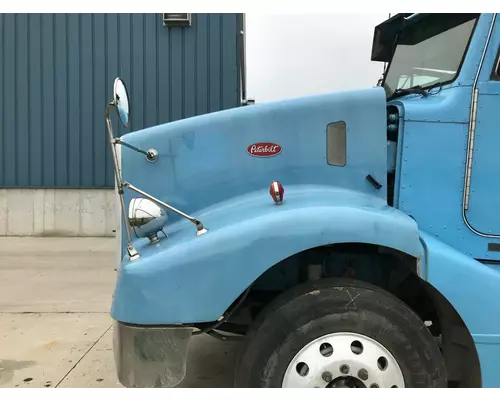 Peterbilt 377 Hood