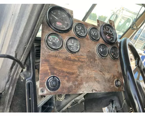 Peterbilt 377 Instrument Cluster