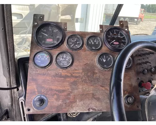 Peterbilt 377 Instrument Cluster