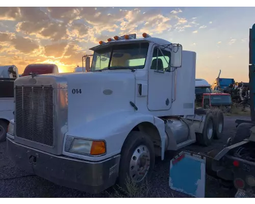 Peterbilt 377 Mirror (Side View)