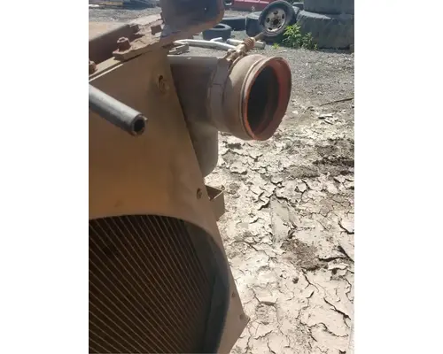 Peterbilt 377 Radiator