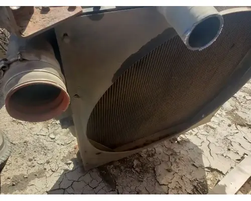 Peterbilt 377 Radiator