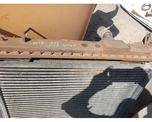 Peterbilt 377 Radiator