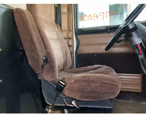 Peterbilt 377 Seat (Air Ride Seat)