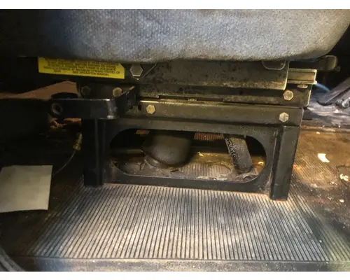 Peterbilt 377 Seat (Air Ride Seat)