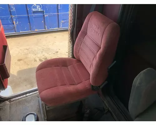 Seat, Front Peterbilt 377 Vander Haags Inc Dm