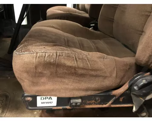 Peterbilt 377 Seat (non-Suspension)