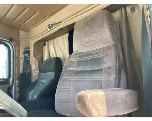 Peterbilt 377 Seat (non-Suspension)