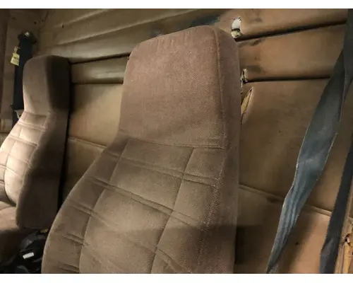 Seat, Front Peterbilt 377 Vander Haags Inc Sp