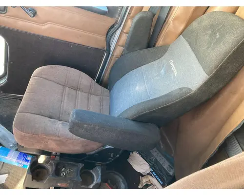 Seat, Front Peterbilt 377 Vander Haags Inc Sp