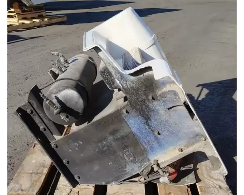 Peterbilt 377 Side Fairing