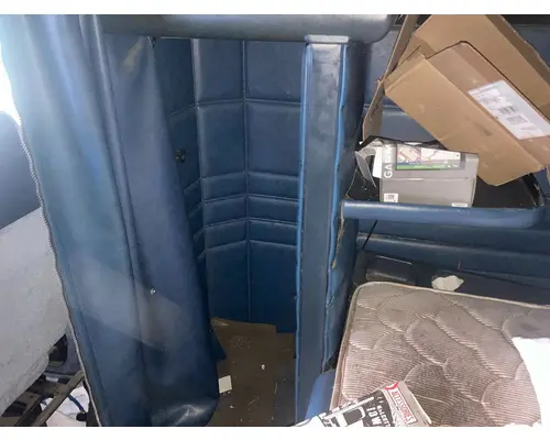 Peterbilt 377 Sleeper Cabinets