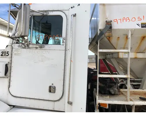 Peterbilt 377 Sleeper Fairing