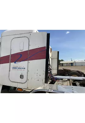 Peterbilt 377 Sleeper Fairing