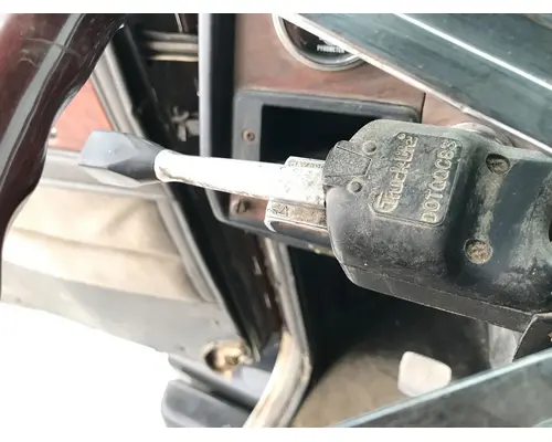 Peterbilt 377 Steering Column