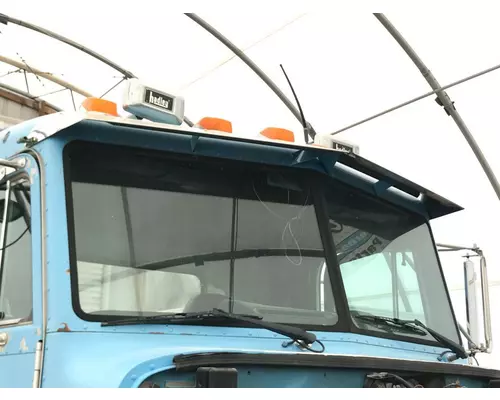 Peterbilt 377 Sun Visor (Exterior)