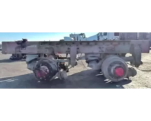 Suspension Peterbilt 377 Garabedian Equipment Company