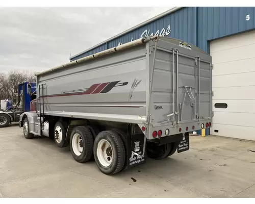 Peterbilt 377 Truck