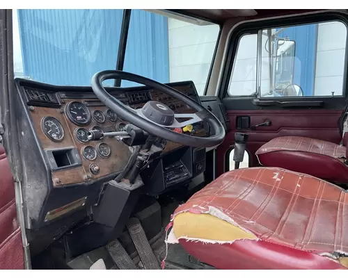 Peterbilt 377 Truck