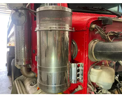 Peterbilt 378 Air Cleaner