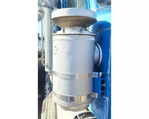 Air Cleaner Peterbilt 378 Complete Recycling Group LLC