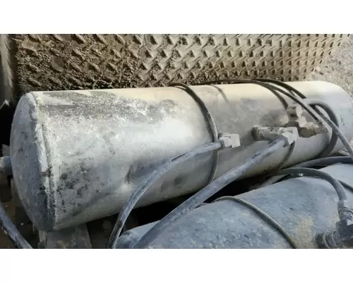 Air Tank Peterbilt 378 Complete Recycling Group LLC