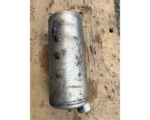 Peterbilt 378 Air Tank